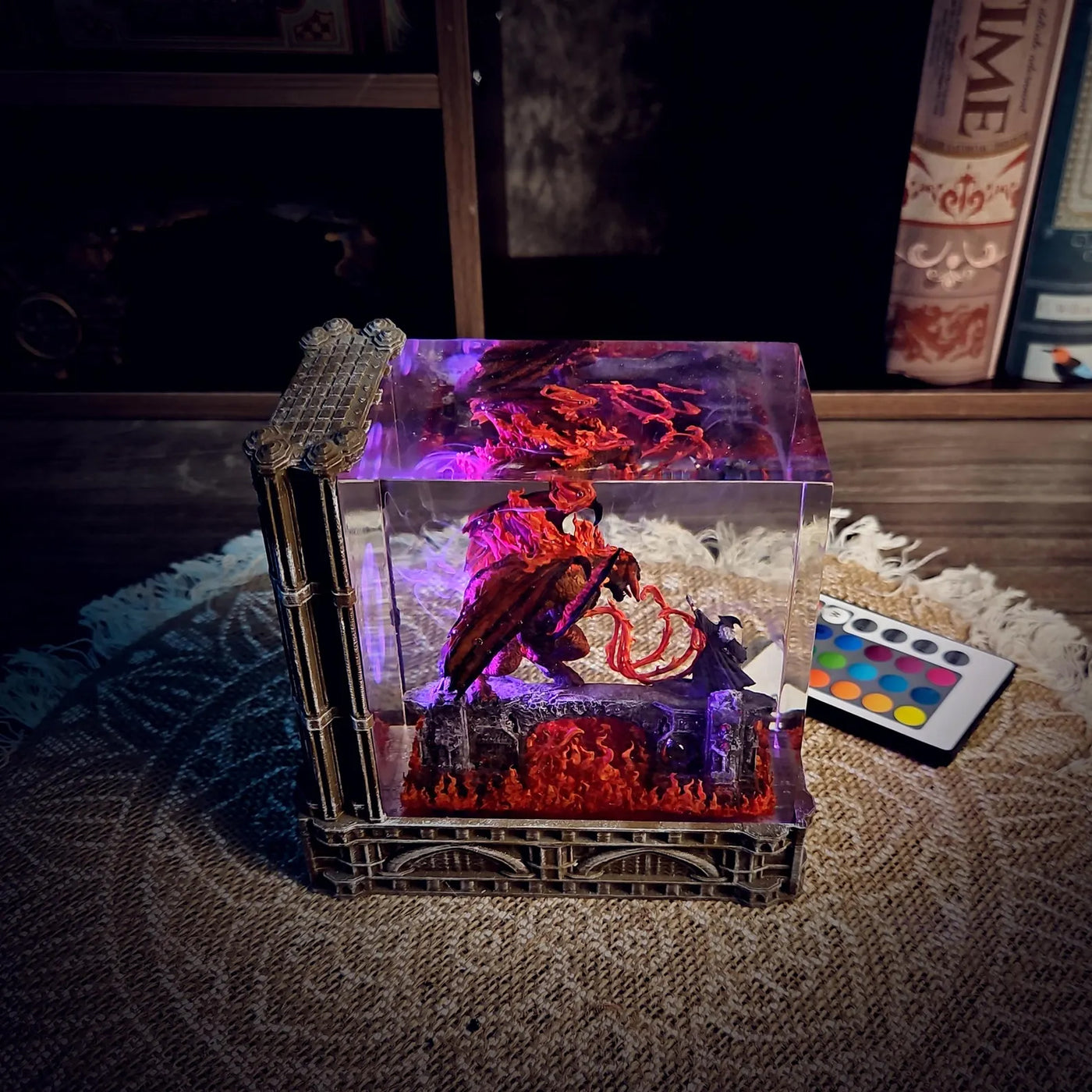 LOTR Lord Of Rings Balrog vs Gandalf Diorama Epoxy Resin Lamp, Night Light, Wireless Lights
