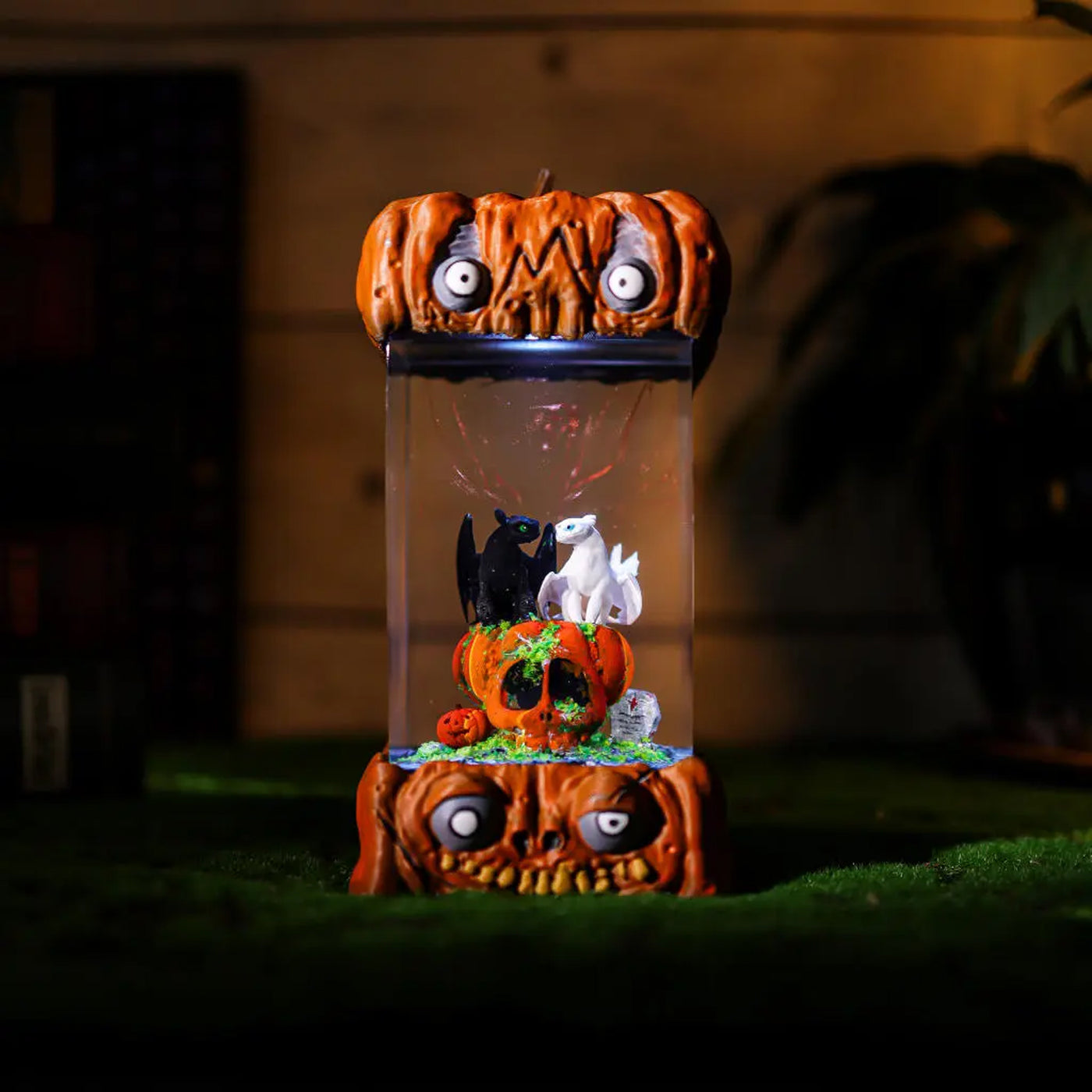Halloween Spooky Toothless and Light Fury Pumpkin Epoxy Resin Lamp, Night Light, Wireless Lights