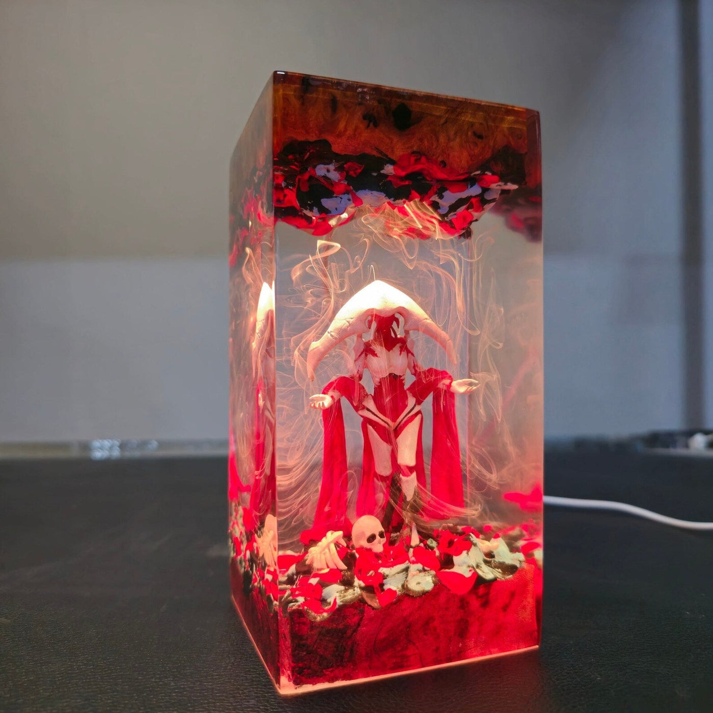 Elesh Norn Mother Of Machines Epoxy Resin Lamp, Night Light