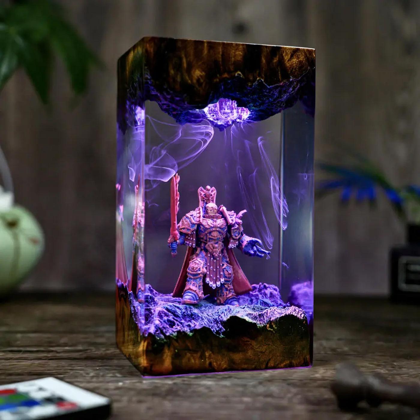 Warhammer Emperor of Mankind Epoxy Resin Lamp, Night Light