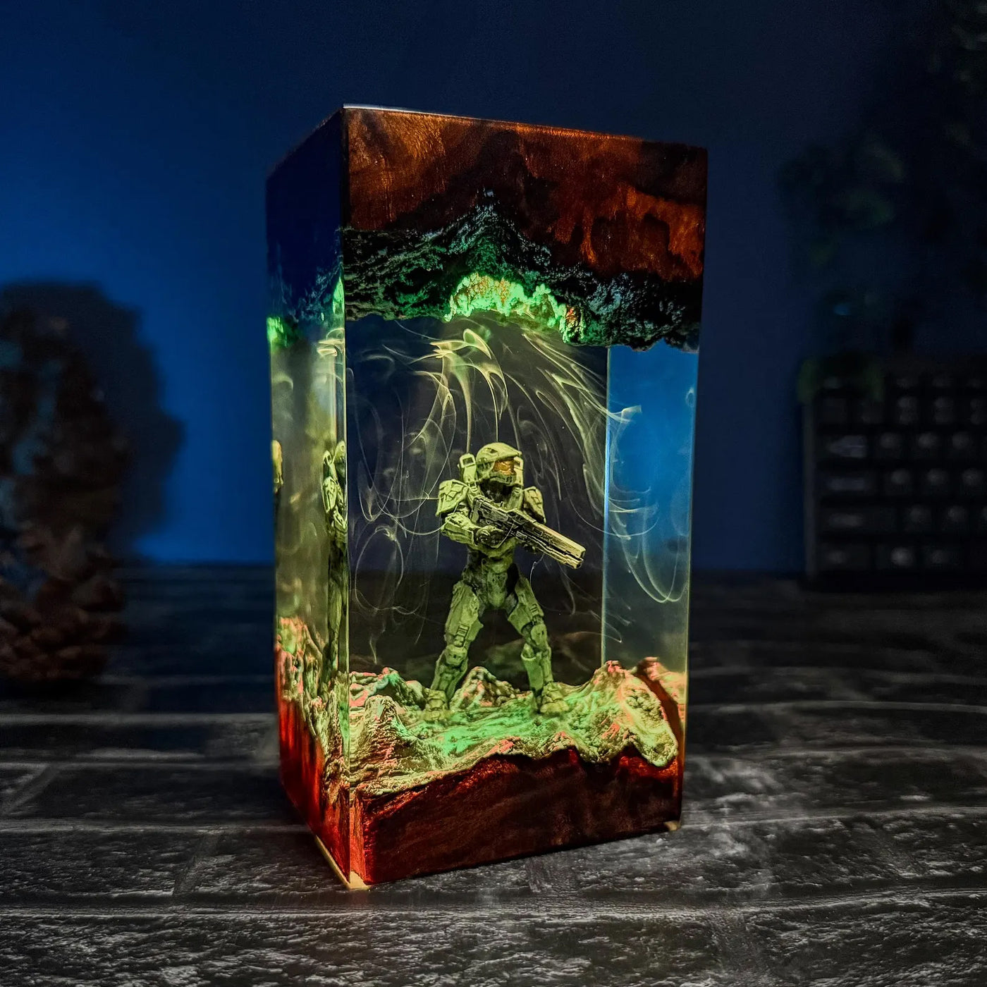 Halo Master Chief Epoxy Resin Lamp, Night Light