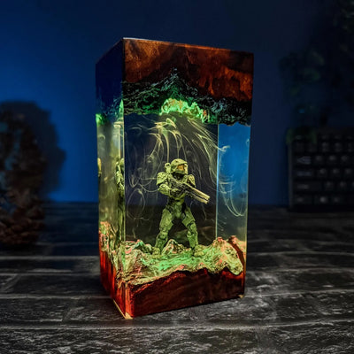 Halo Master Chief Epoxy Resin Lamp, Night Light