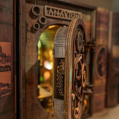 The Abandoned Submarine - Book Nook