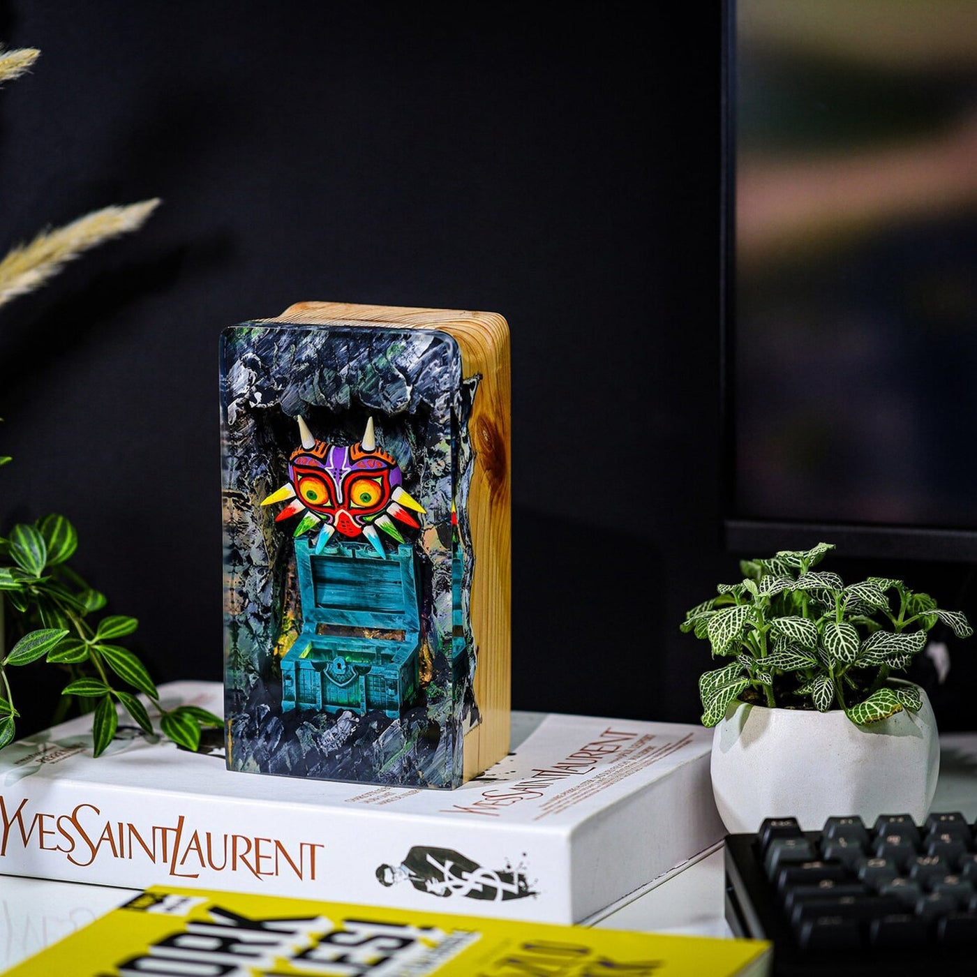 Zelda Majora's Mask 3D Epoxy Resin Lamp, Night Light