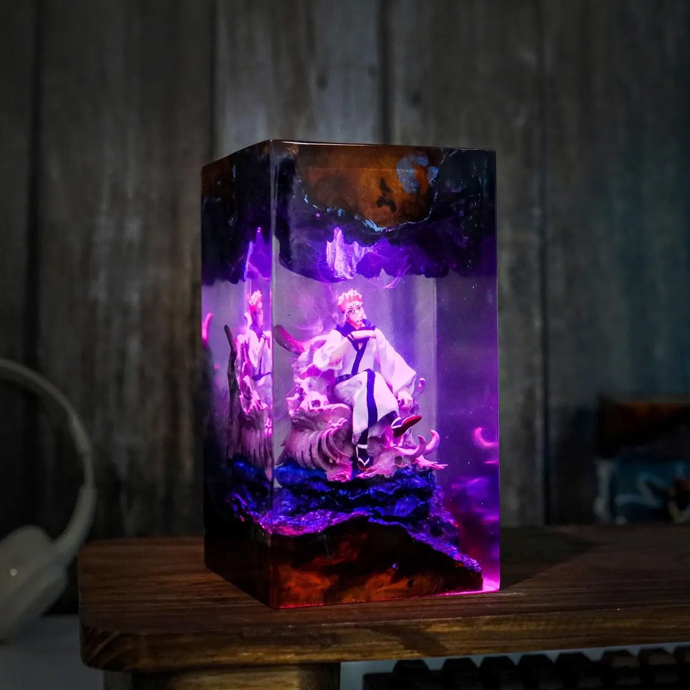 Ryomen Sukuna Jujutsu Kaisen Epoxy Resin Lamp, Night Light