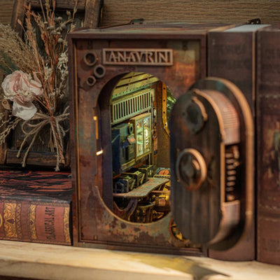 The Abandoned Submarine - Book Nook
