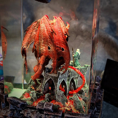 LOTR Lord Of Rings Balrog vs Gandalf Diorama Epoxy Resin Lamp, Night Light, Wireless Lights