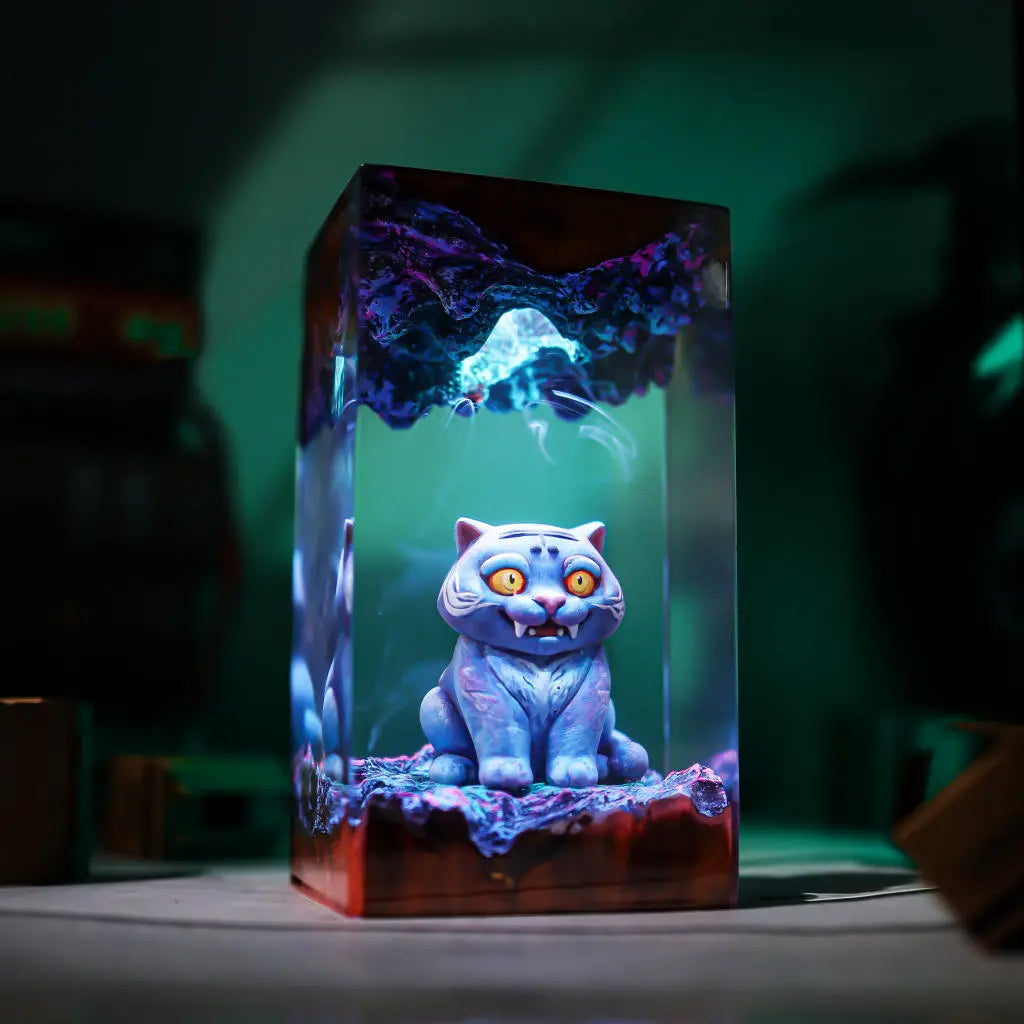 KPop Demon Hunters Derpy Tiger Epoxy Resin Lamp, Night Light