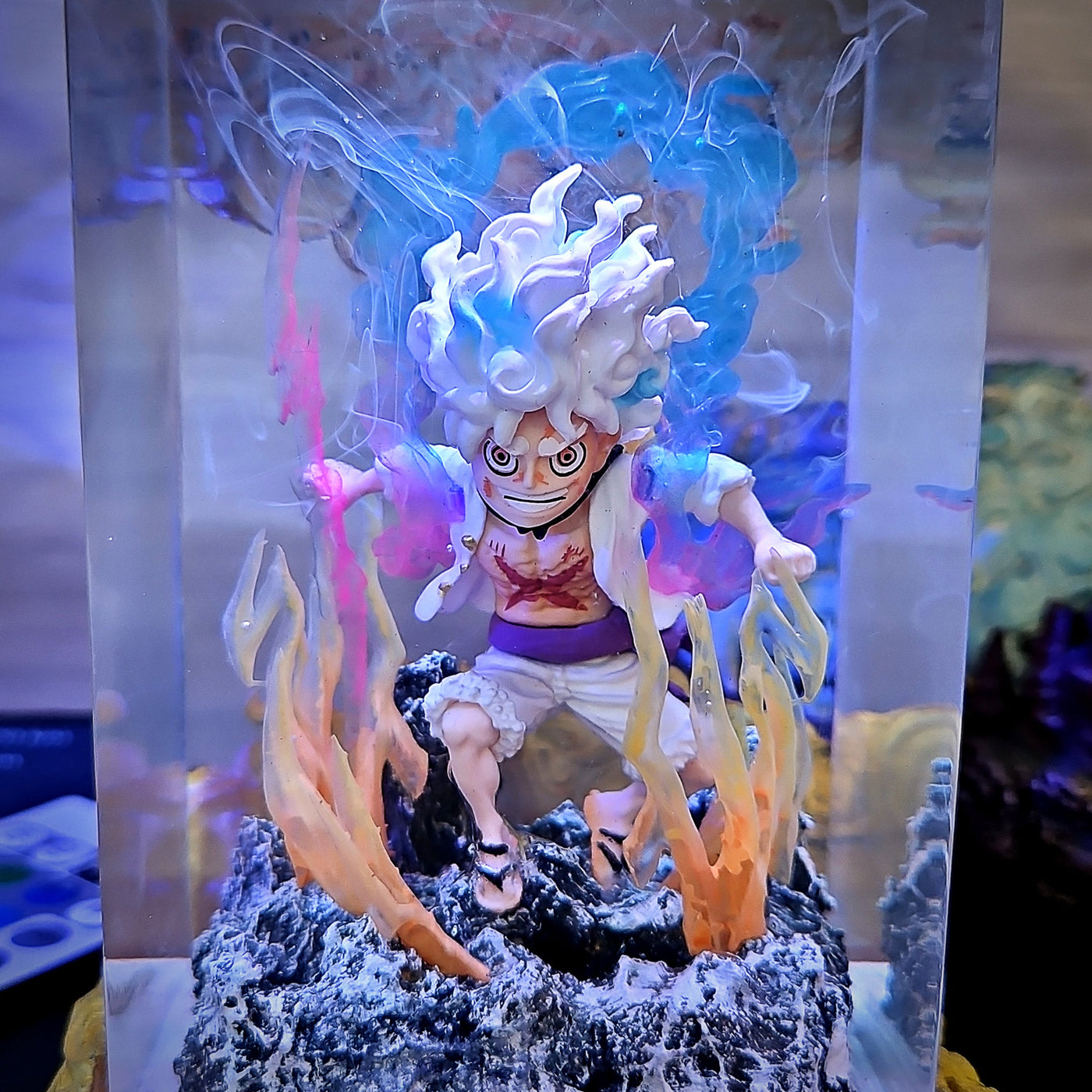 Luffy Gear 5 Chibi One Piece Diorama Epoxy Resin Lamp, Night Light, Wireless Lights