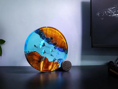 Mariana Trench Adventure Divers Manta Rays Undersea Ocean Diorama Epoxy Resin Lamp, Night Light