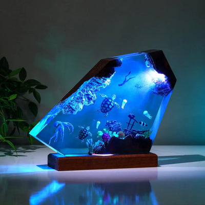 Octopus Turtles Divers Jellyfish Shipwreck Undersea Ocean Diorama Epoxy Resin Lamp, Night Light