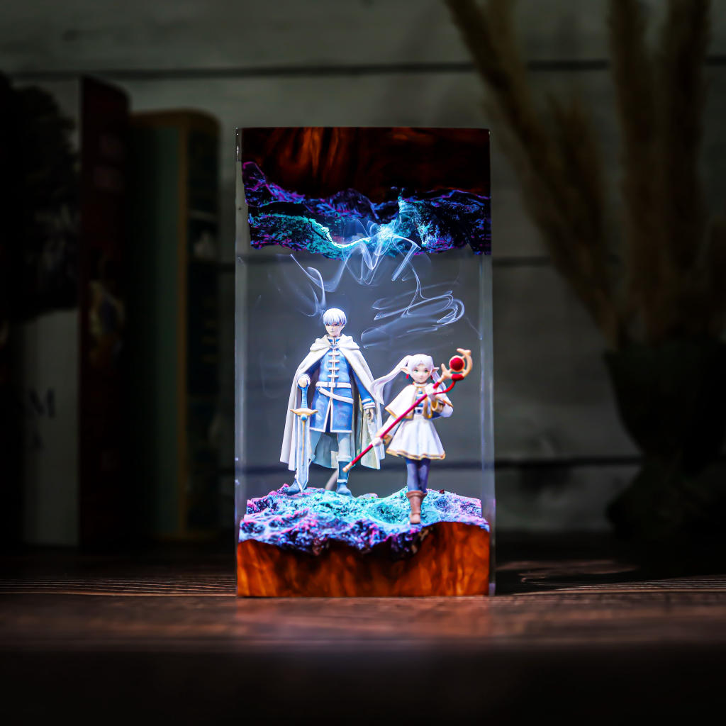 Frieren Beyond Journey's End Epoxy Resin Lamp, Night Light