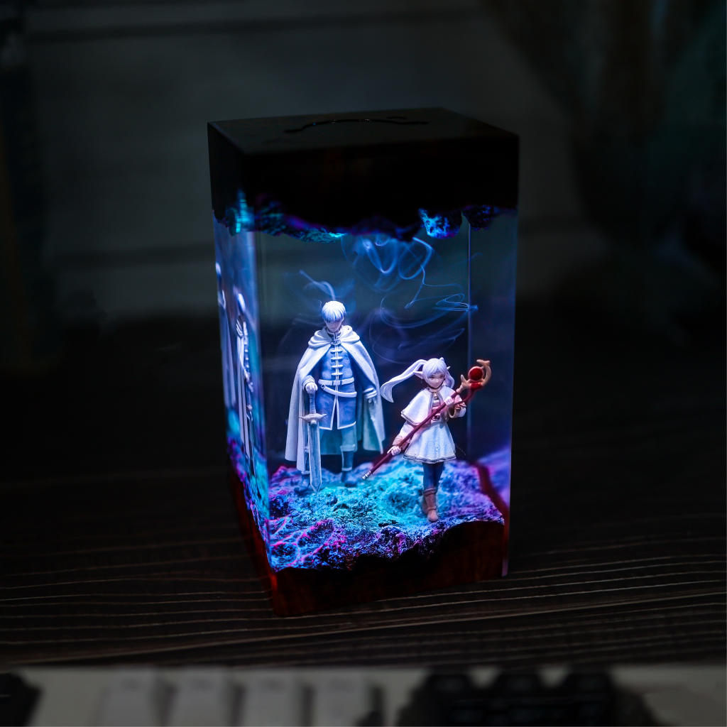 Frieren Beyond Journey's End Epoxy Resin Lamp, Night Light