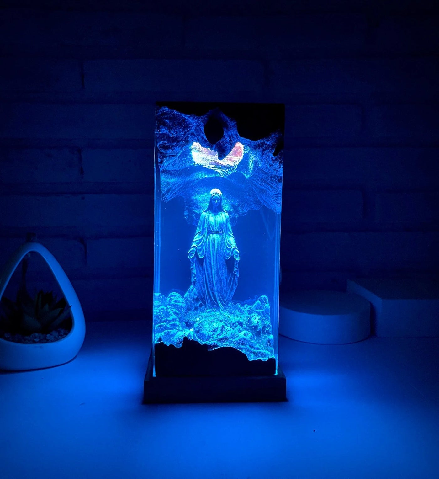 The Blessed Mother Virgin Mary Epoxy Resin Lamp, Night Light