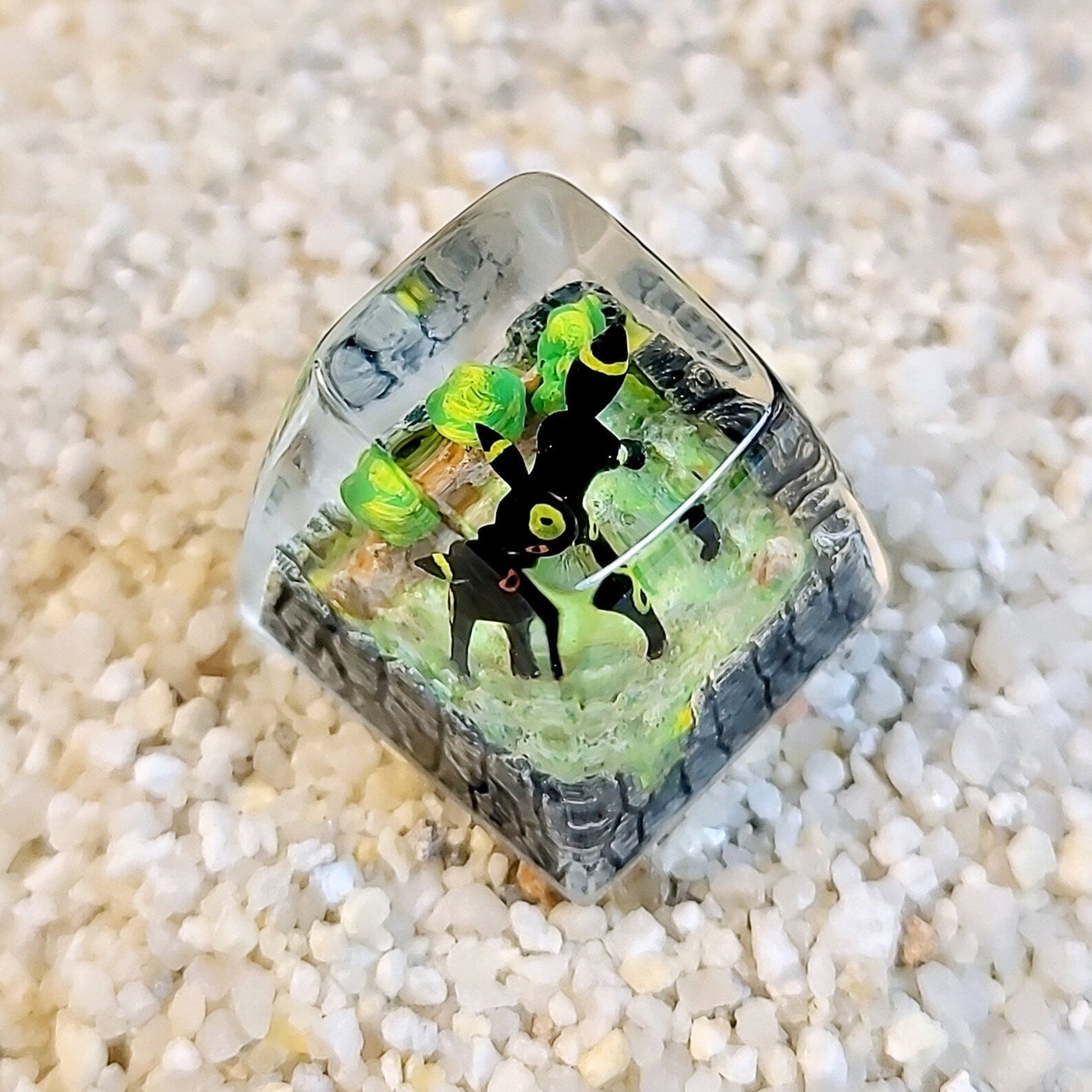 Pokemon Umbreon Artisan Keycaps Epoxy Resin