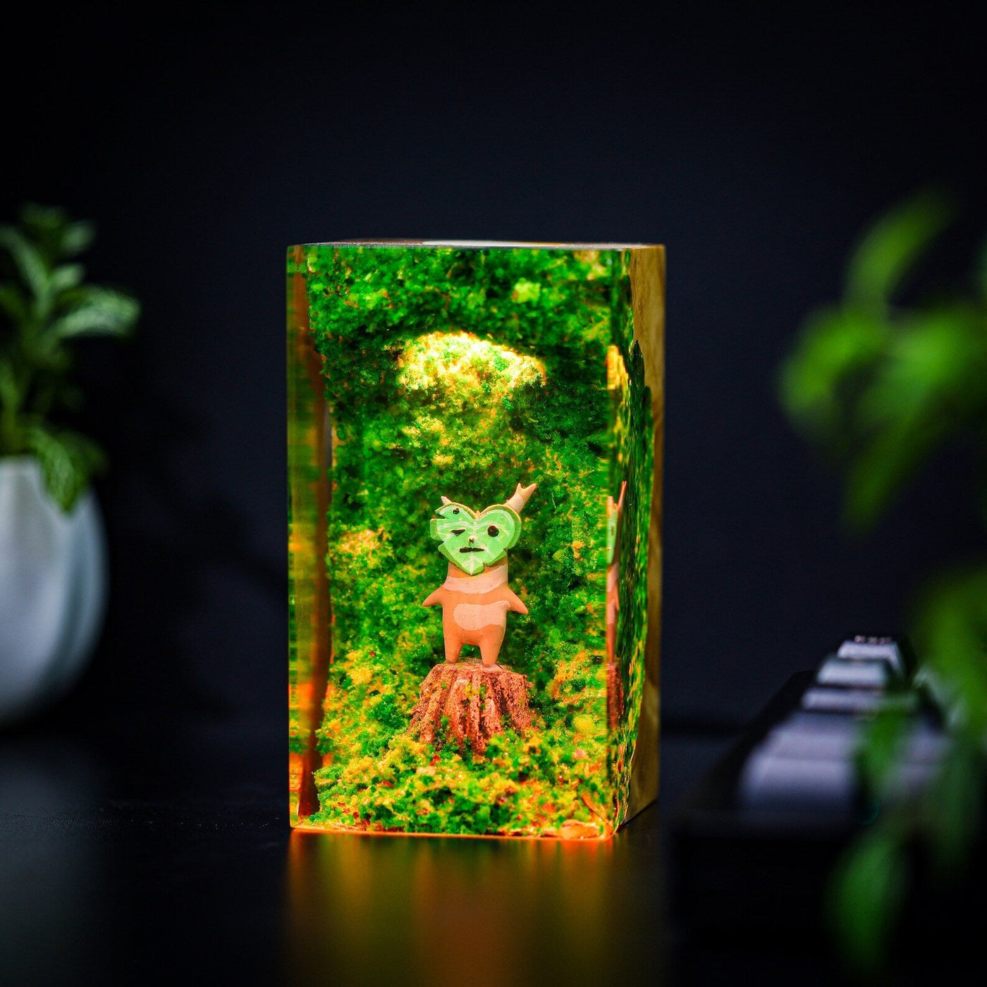 Zelda Korok Epoxy Resin Lamp, Night Light