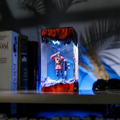 Red Soldier Team Fortress Epoxy Resin Lamp, Night Light